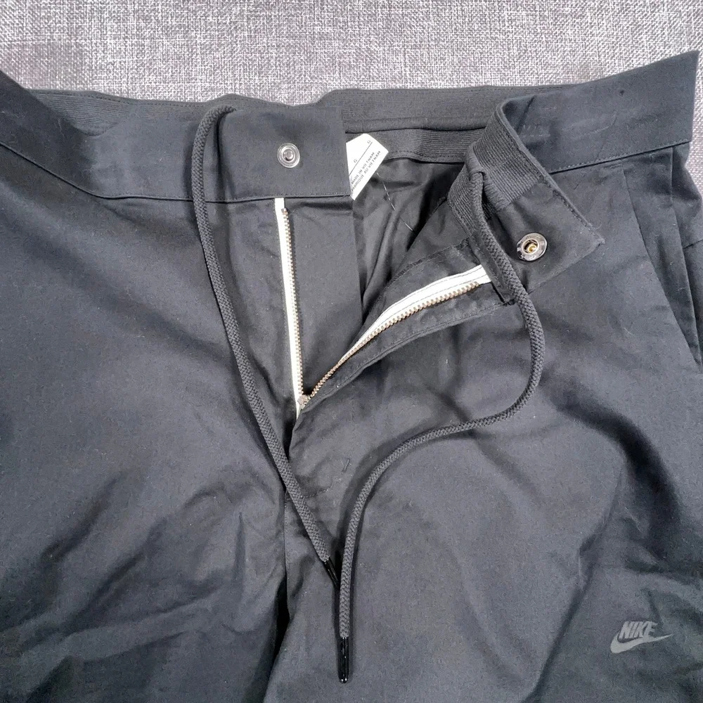 Nike Woven Unlined Cropped Sneaker Pants Mens 34 Black Drawstring DD7032 NEW